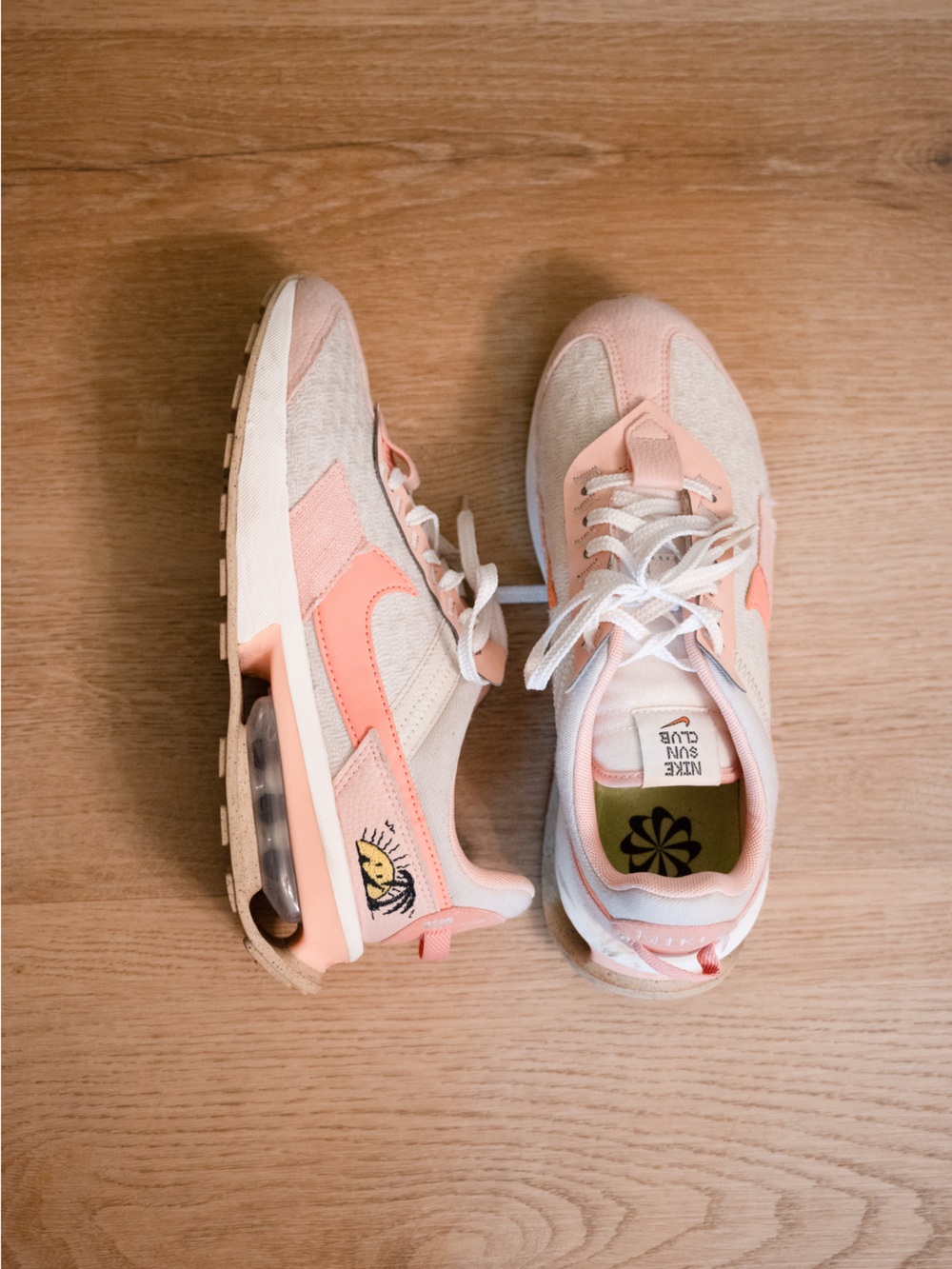 Nike Air Max Pre-day SE Sun Club Pink/Orewood women’s  (size 7.5)